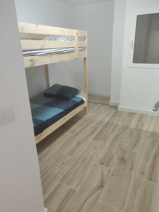 Lovely 2 Bed 2 Bath Near To Beach: Amposta Appartement Salou